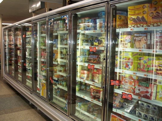 Refrigerador abierto vertical de Multideck del servicio del uno mismo, refrigerador afrontado de cristal con el vidrio curvado